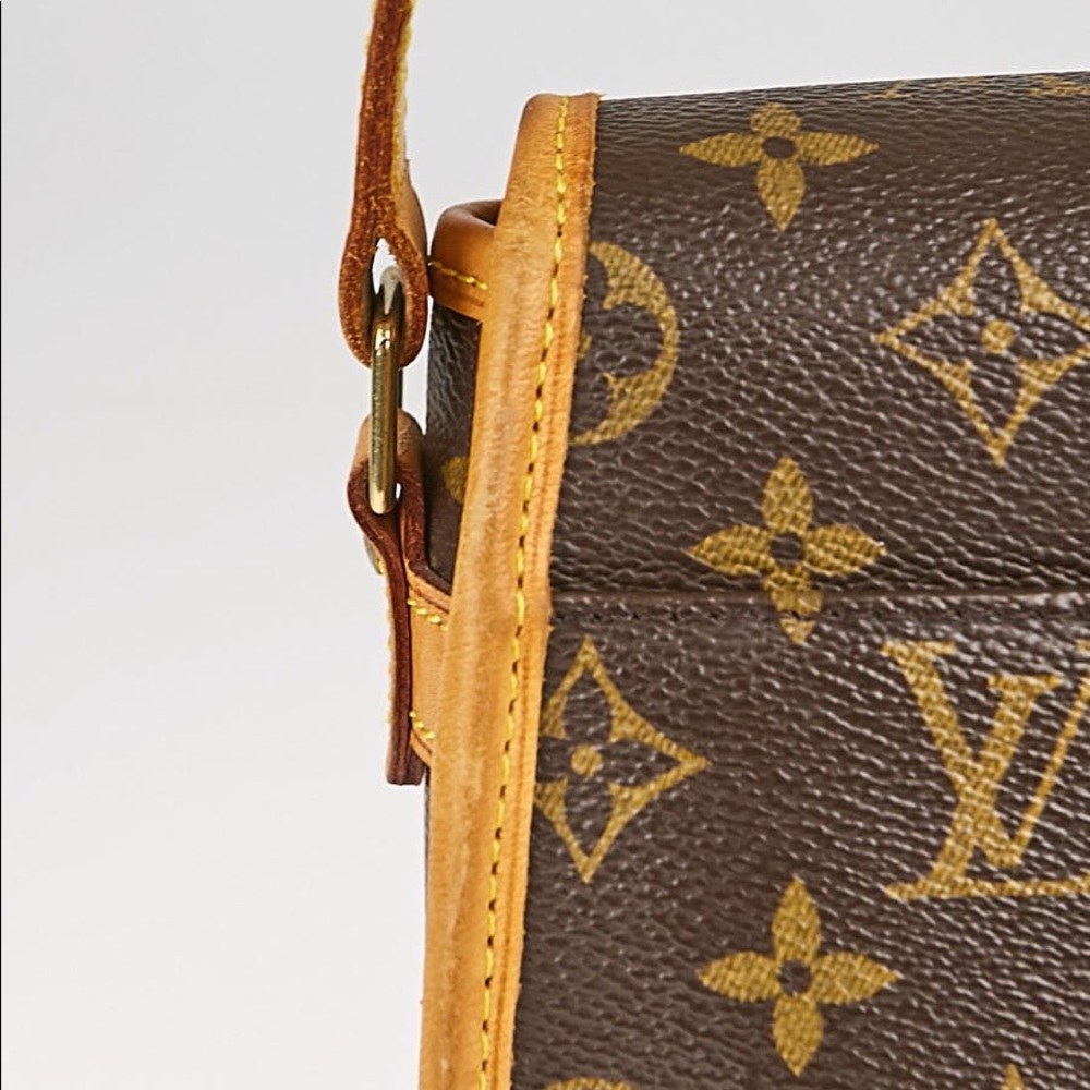 💎✨DISCONTINUED💎✨ LOUIS VUITTON CROSSBODY - Picture 5 of 15